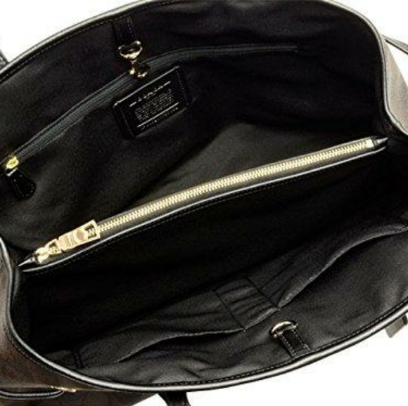 {SOLD●COACH DRAWSTRING CARRYALL BAG - Picture 4 of 8